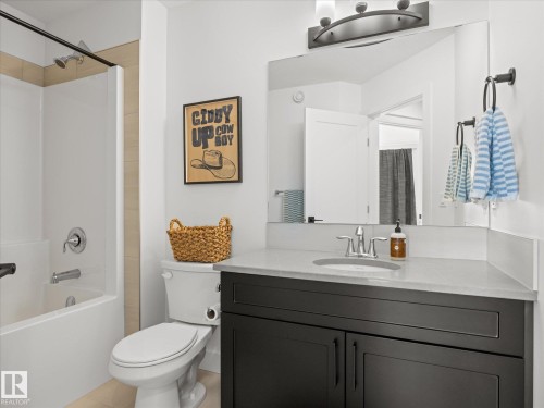 3808 42 Avenue, Beaumont, AB - Indoor Photo Showing Bathroom