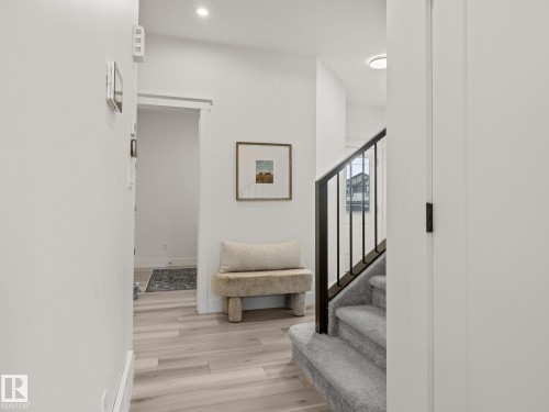3808 42 Avenue, Beaumont, AB - Indoor Photo Showing Other Room