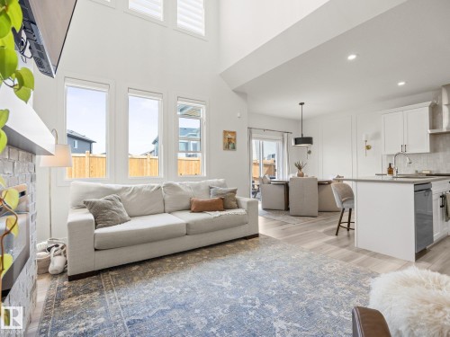 3808 42 Avenue, Beaumont, AB - Indoor