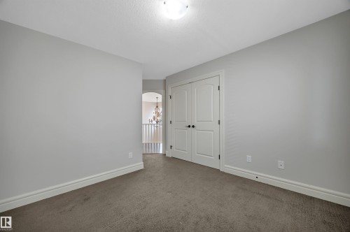 1047 Armitage Crescent Sw, Edmonton, AB - Indoor Photo Showing Other Room