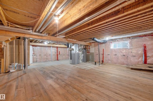 1047 Armitage Crescent Sw, Edmonton, AB - Indoor Photo Showing Basement