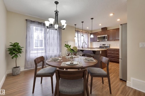 #57 330 Bulyea Rd Nw, Edmonton, AB - Indoor Photo Showing Dining Room