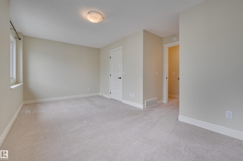 #57 330 Bulyea Rd Nw, Edmonton, AB - Indoor Photo Showing Other Room