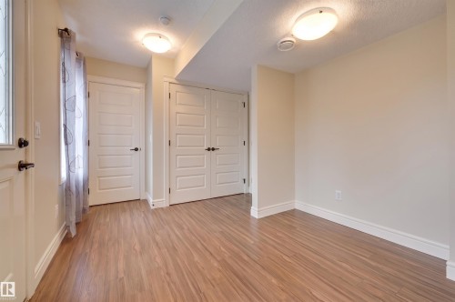 #57 330 Bulyea Rd Nw, Edmonton, AB - Indoor Photo Showing Other Room