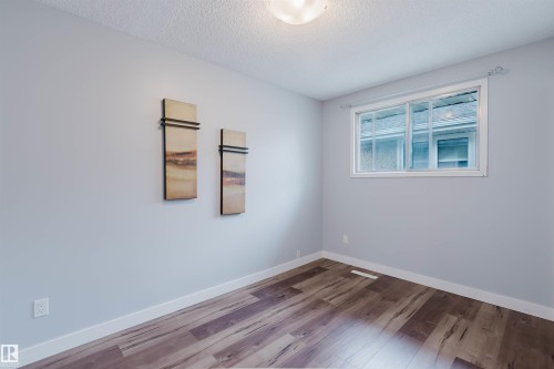 11420 46 Avenue Nw, Edmonton, AB - Indoor Photo Showing Other Room
