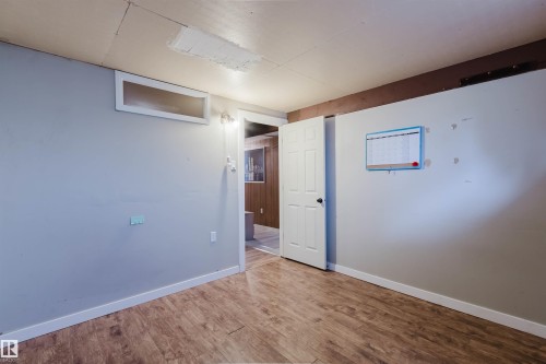 11420 46 Avenue Nw, Edmonton, AB - Indoor Photo Showing Other Room