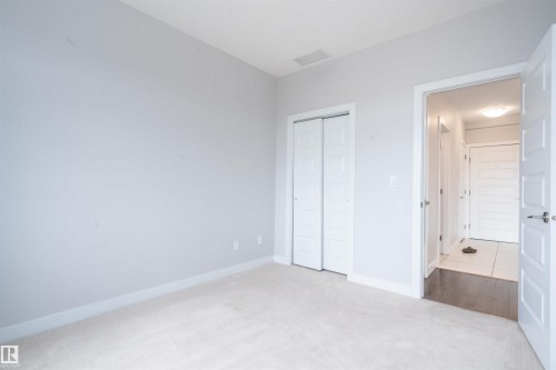 #323 5151 Windermere Bv Sw, Edmonton, AB - Indoor Photo Showing Other Room
