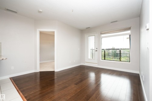 #323 5151 Windermere Bv Sw, Edmonton, AB - Indoor Photo Showing Other Room
