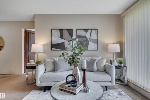 #205 13907 136 St Nw, Edmonton, AB - Indoor