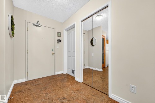 #206 7839 96 St Nw, Edmonton, AB - Indoor Photo Showing Other Room
