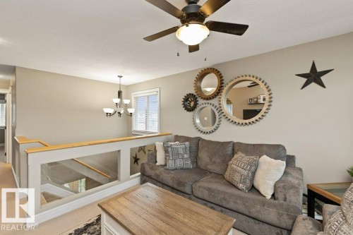 15 Napoleon Crescent, St. Albert, AB - Indoor Photo Showing Living Room