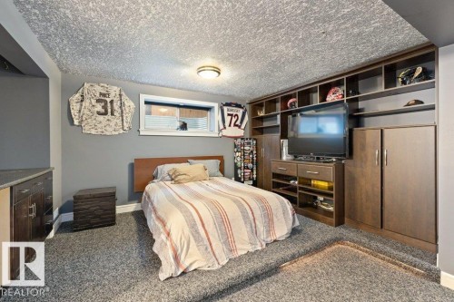15 Napoleon Crescent, St. Albert, AB - Indoor Photo Showing Bedroom