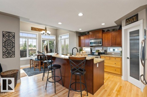 15 Napoleon Crescent, St. Albert, AB - Indoor Photo Showing Kitchen