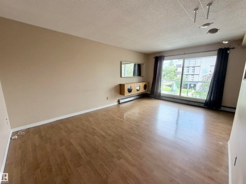 #306 11340 124 St Nw, Edmonton, AB - Indoor Photo Showing Other Room