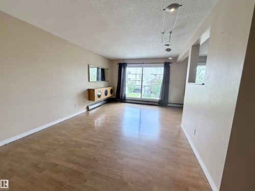 #306 11340 124 St Nw, Edmonton, AB - Indoor Photo Showing Other Room