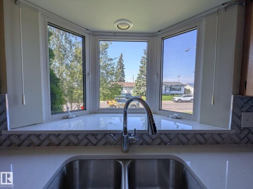 9523 134 Avenue Nw, Edmonton, AB 
