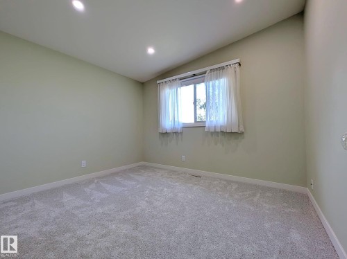 9523 134 Avenue Nw, Edmonton, AB 
