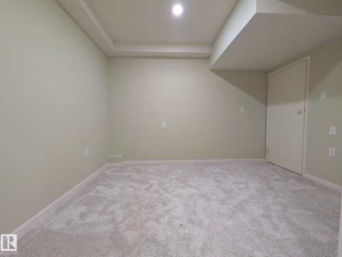 9523 134 Avenue Nw, Edmonton, AB 