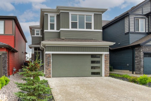 22019 82 Avenue Nw, Edmonton, AB - Outdoor