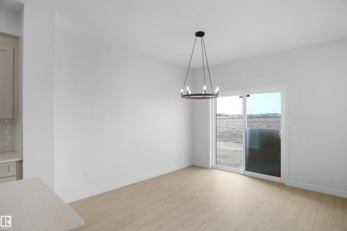2204 194 Street Nw, Edmonton, AB - Indoor