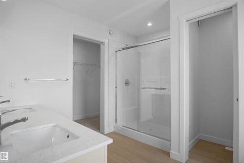 2204 194 Street Nw, Edmonton, AB - Indoor Photo Showing Bathroom