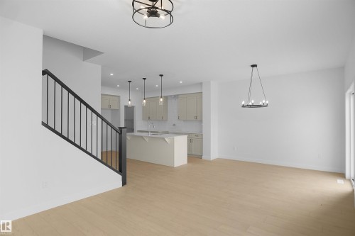 2204 194 Street Nw, Edmonton, AB - Indoor