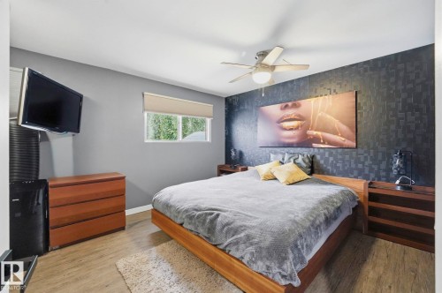10528 45 Street Nw, Edmonton, AB - Indoor Photo Showing Bedroom