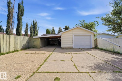 10528 45 Street Nw, Edmonton, AB - Outdoor