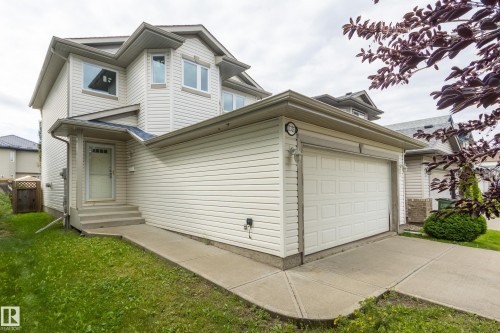 11335 167B Ave Nw, Edmonton, AB - Outdoor