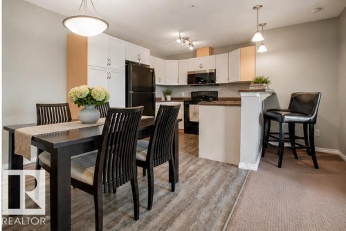 #340 2436 Guardian Rd Nw, Edmonton, AB - Indoor