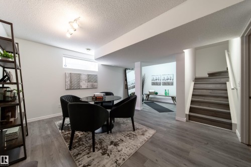 4811 152 Avenue Nw, Edmonton, AB - Indoor