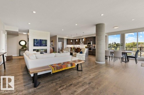 #741 200 Bellerose Dr, St. Albert, AB - Indoor Photo Showing Living Room