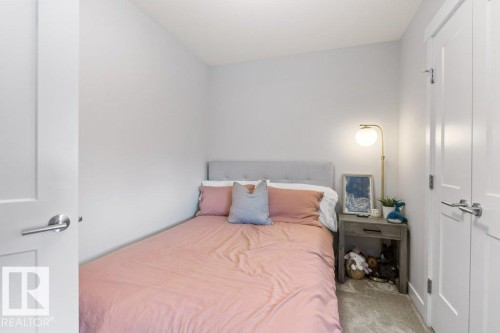 13 Jennifer Crescent, St. Albert, AB - Indoor Photo Showing Bedroom