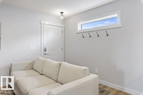13 Jennifer Crescent, St. Albert, AB - Indoor