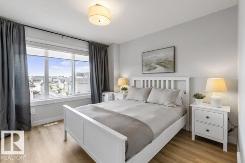 13 Jennifer Crescent, St. Albert, AB - Indoor Photo Showing Bedroom
