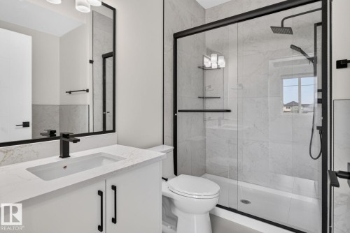 450 Robinson Blvd, Leduc, AB - Indoor Photo Showing Bathroom