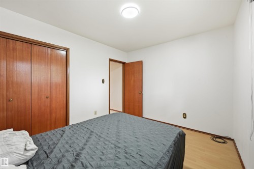 9251 91 Street Nw, Edmonton, AB - Indoor Photo Showing Bedroom