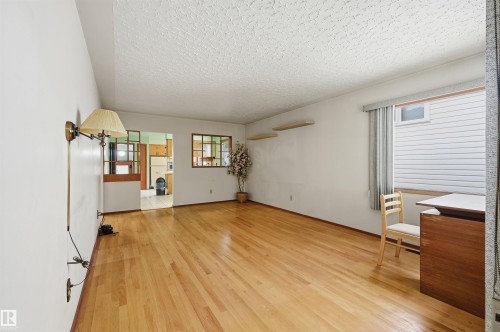 9251 91 Street Nw, Edmonton, AB - Indoor
