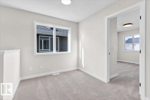 #71 16231 19 Av Sw, Edmonton, AB - Indoor Photo Showing Other Room