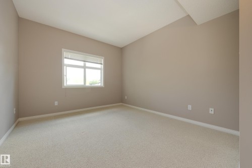 #20 3040 Spence Wd Sw, Edmonton, AB - Indoor Photo Showing Other Room