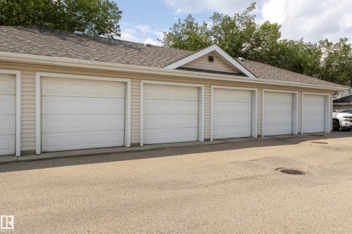 #20 3040 Spence Wd Sw, Edmonton, AB - Outdoor With Exterior