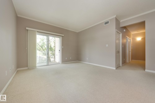 #20 3040 Spence Wd Sw, Edmonton, AB - Indoor Photo Showing Other Room