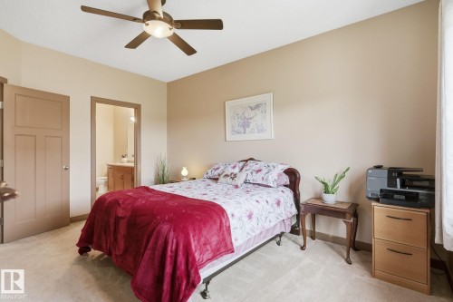 #10 340 Spruce Ridge Rd, Spruce Grove, AB - Indoor Photo Showing Bedroom