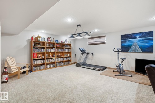 #10 340 Spruce Ridge Rd, Spruce Grove, AB - Indoor Photo Showing Gym Room
