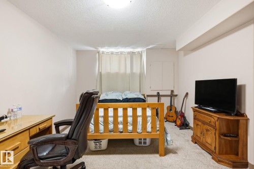 #10 340 Spruce Ridge Rd, Spruce Grove, AB - Indoor