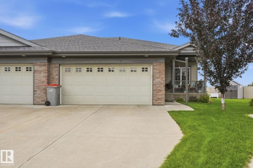 #10 340 Spruce Ridge Rd, Spruce Grove, AB - Outdoor