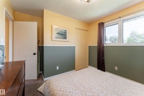 7 Camelot Crescent, Leduc, AB - Indoor Photo Showing Bedroom