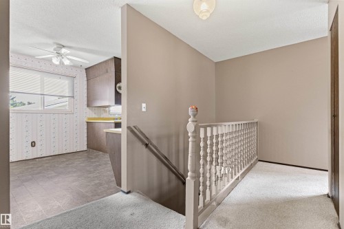 1984 68 Street Nw, Edmonton, AB - Indoor Photo Showing Other Room