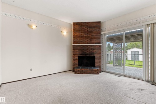 1984 68 Street Nw, Edmonton, AB - Indoor With Fireplace