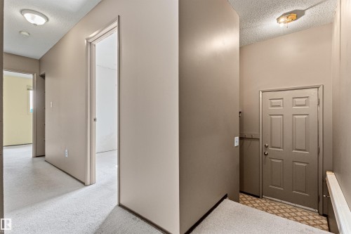 1984 68 Street Nw, Edmonton, AB - Indoor Photo Showing Other Room